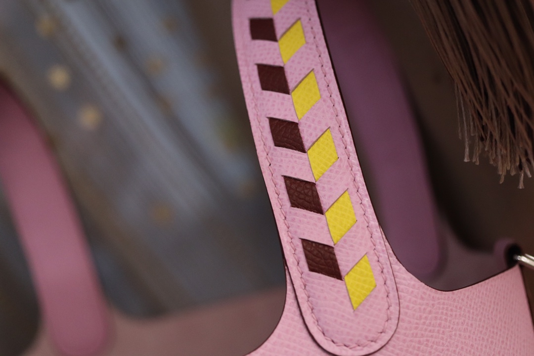 에르메스 피코탄18 레더 트레사쥬 모브실베스트레 앱송